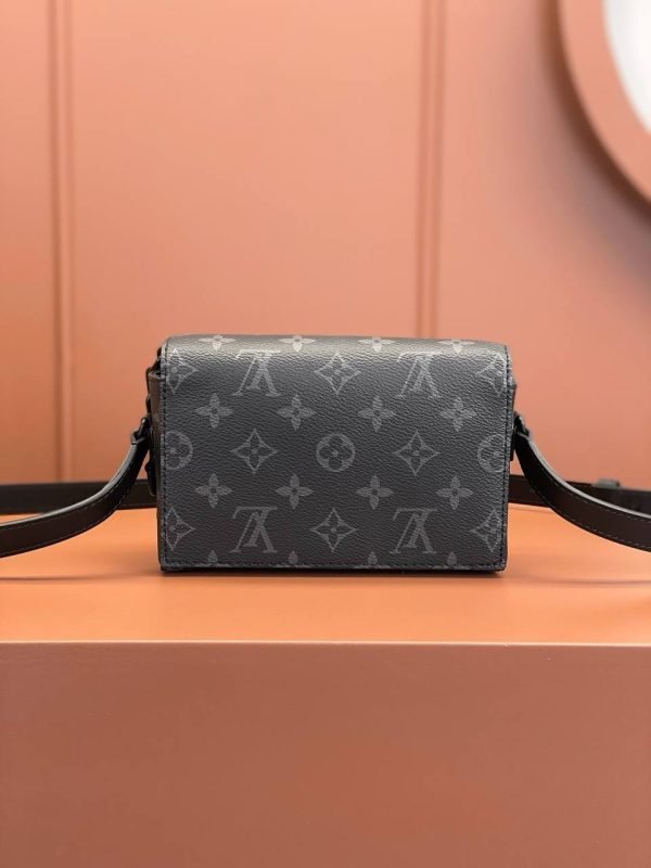 LOUIS VUITTON Steamer Classic Box Bag - Image 4