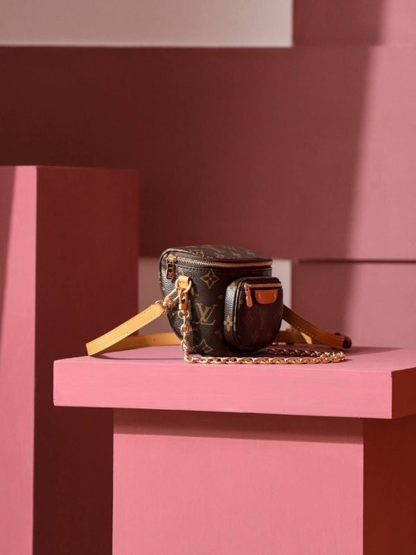 LOUIS VUITTON Mini Bumbag - Image 2
