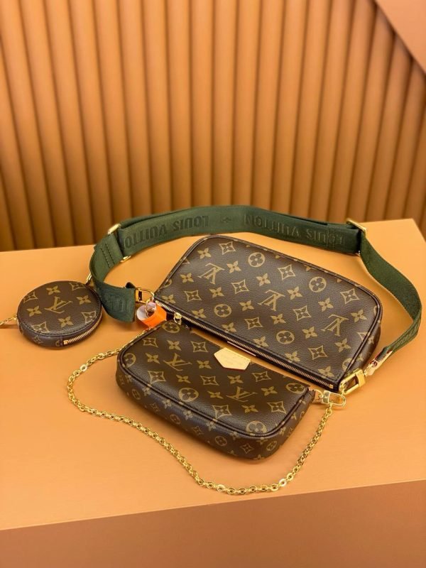 LOUIS VUITTON Multi Pochette Accessoires - Image 2