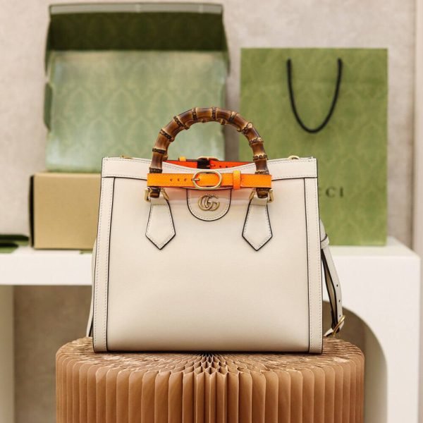 GUCCI Diana White Bamboo joint