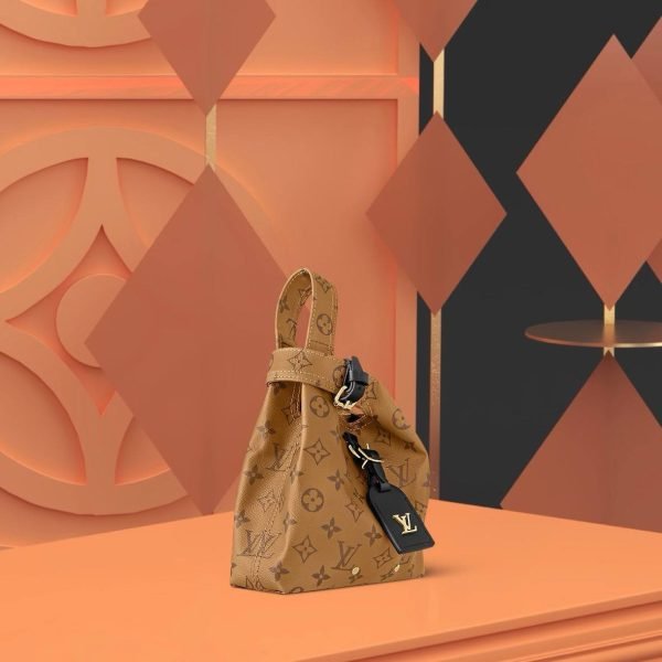 LOUIS VUITTON Atlantis BB HandBag - Image 2