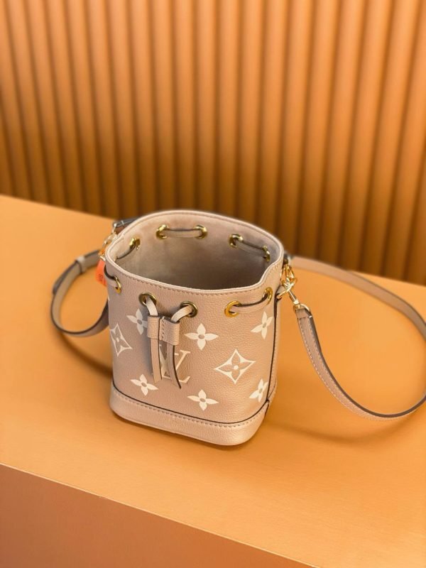 LOUIS VUITTON Nano Noé - Image 3