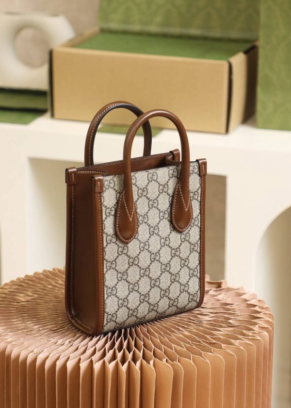 GUCCI Retro Classic Tote Bag - Image 4