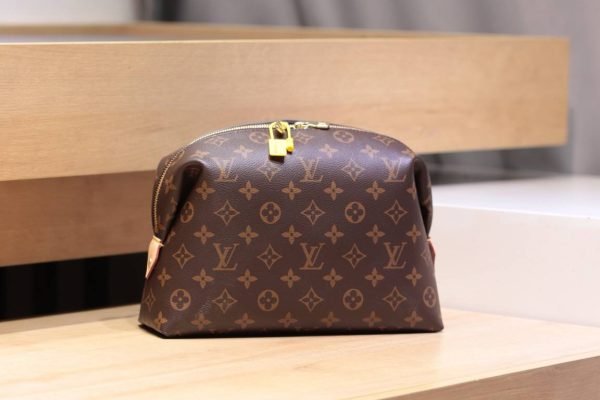 LOUIS VUITTON Makeup bag