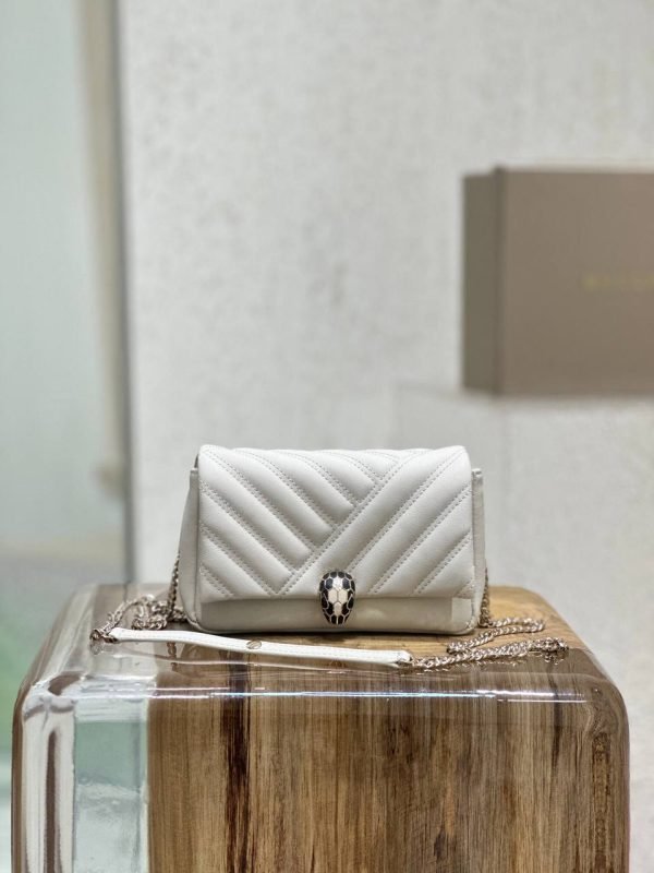 BVLGARI Serpenti Cabochon White